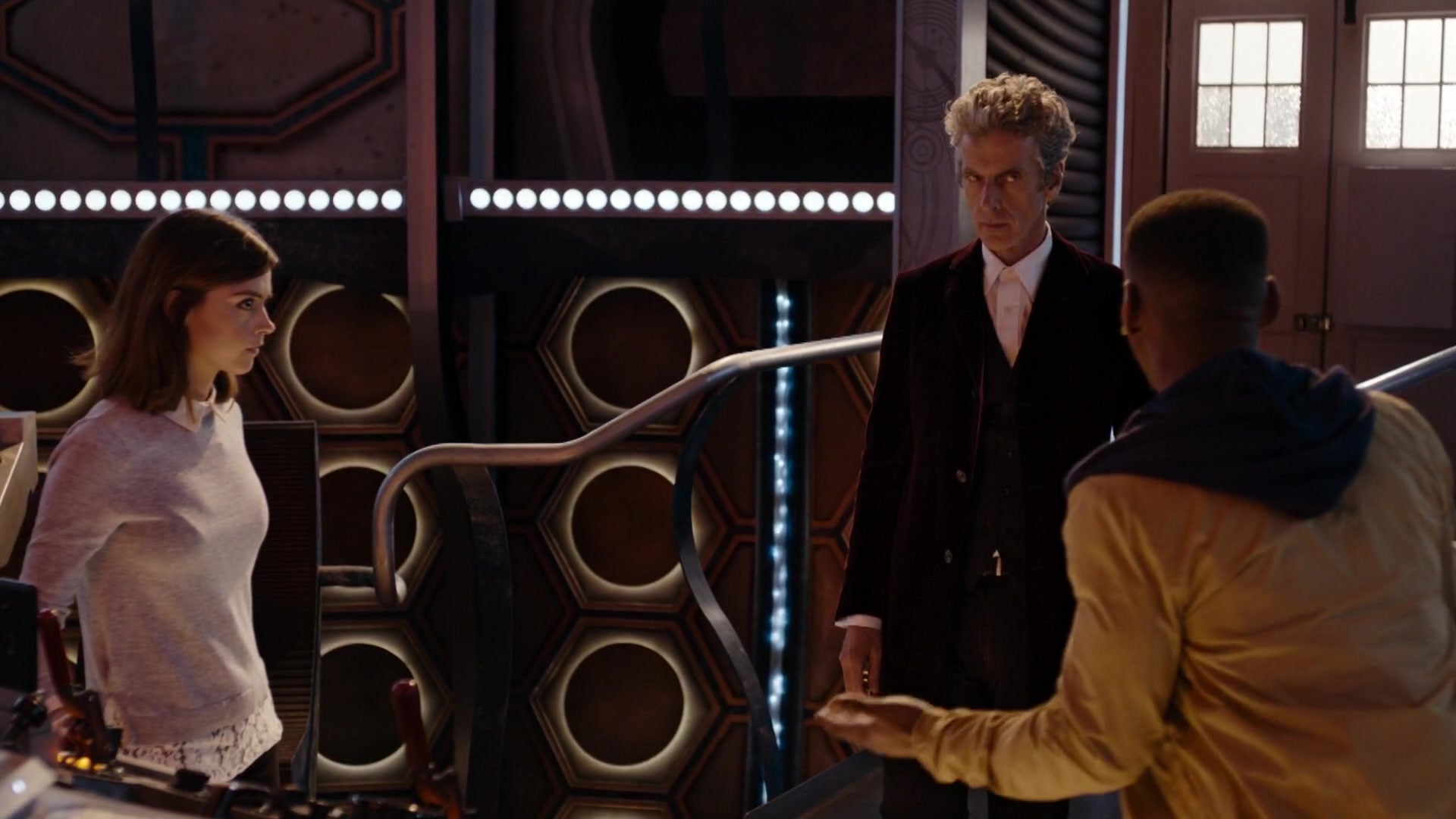 Doctor_Who_9x10-Sleep_No_More_0095.jpg