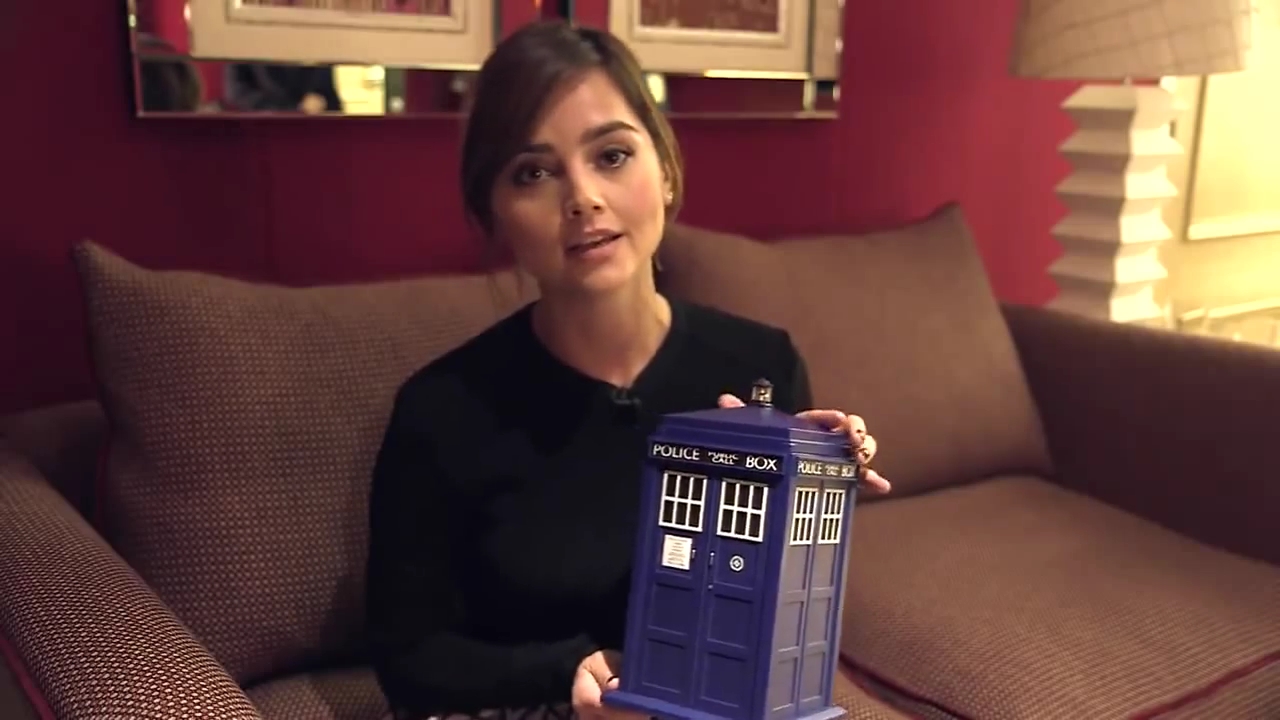 Jenna_Coleman_Questions_from_the_TARDIS_Tin_28129_mp40002.jpg