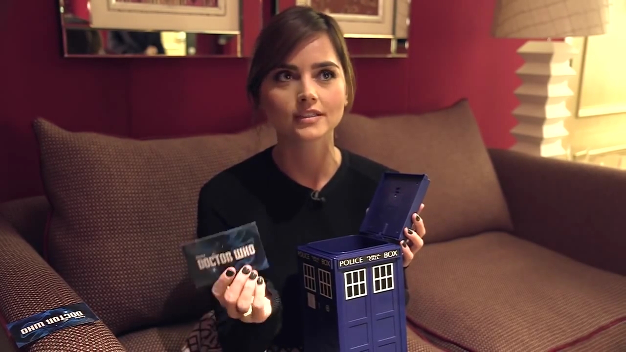 Jenna_Coleman_Questions_from_the_TARDIS_Tin_28129_mp40057.jpg