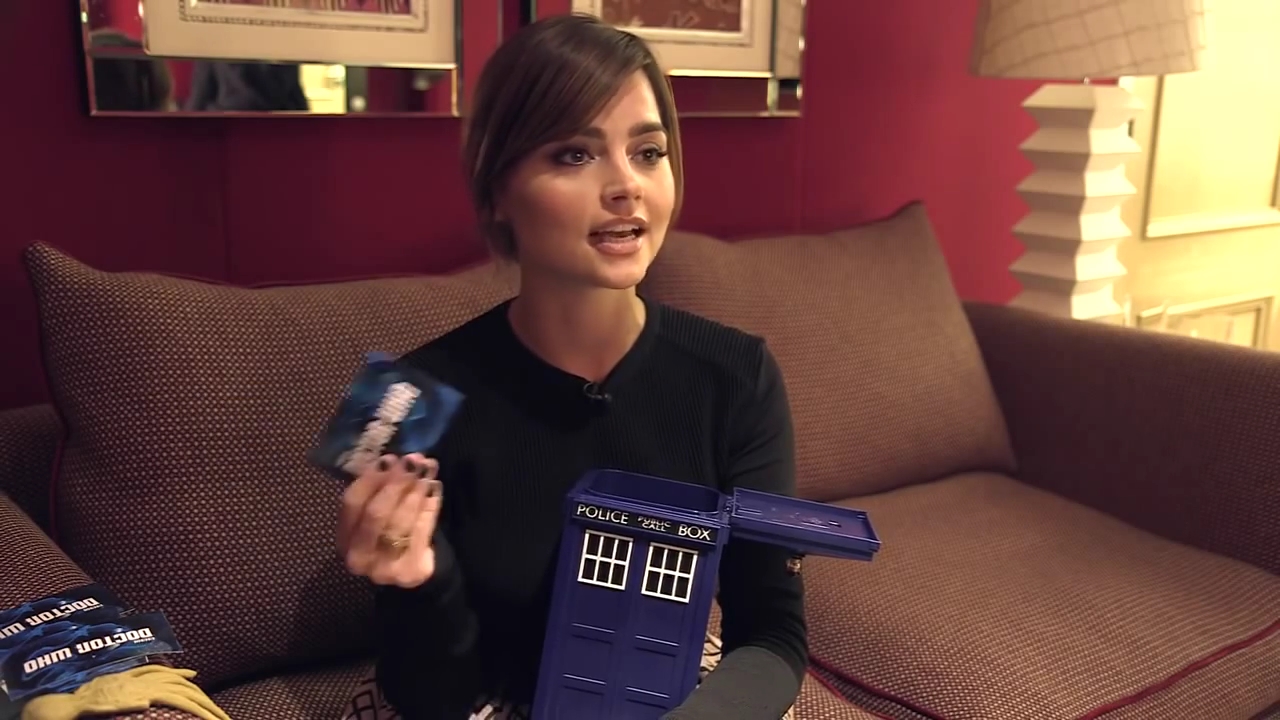 Jenna_Coleman_Questions_from_the_TARDIS_Tin_28129_mp40139.jpg