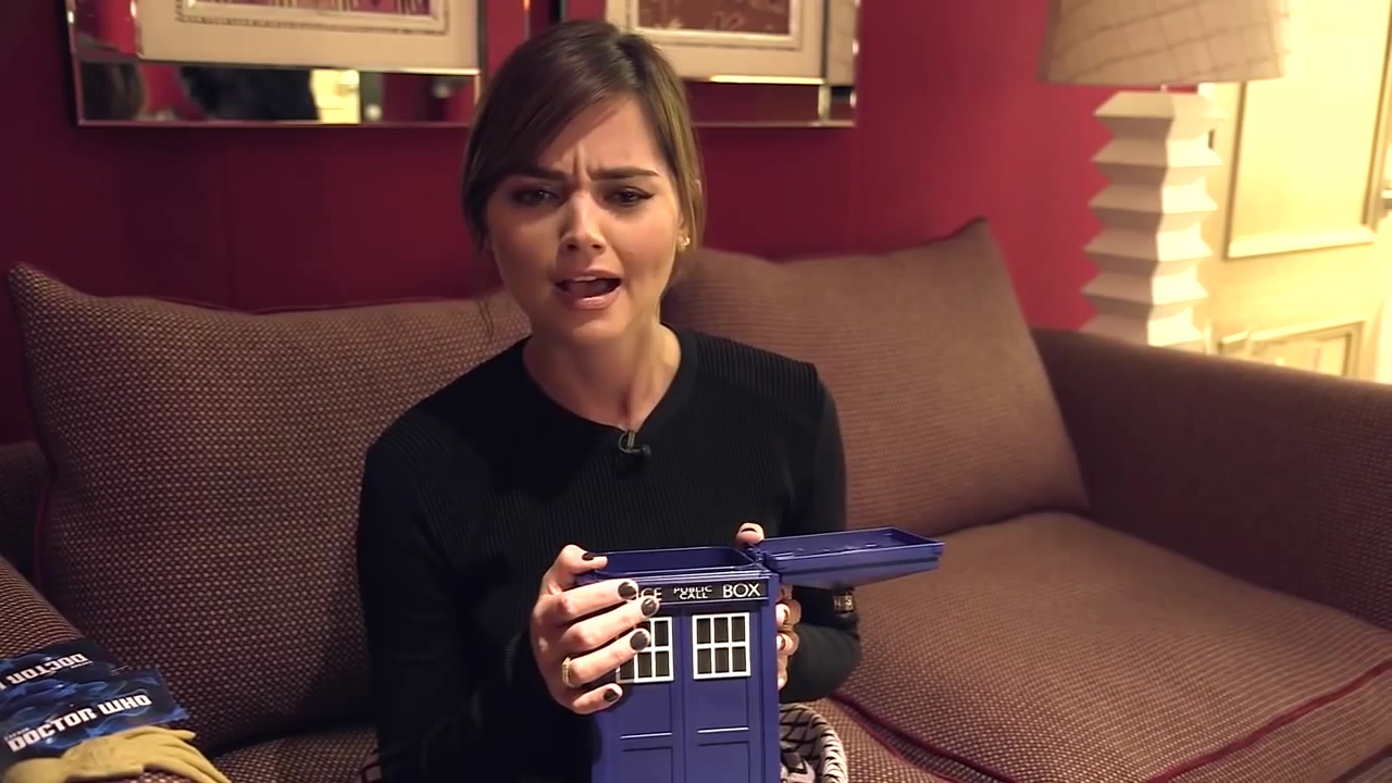 Jenna_Coleman_Questions_from_the_TARDIS_Tin_28129_mp40152.jpg