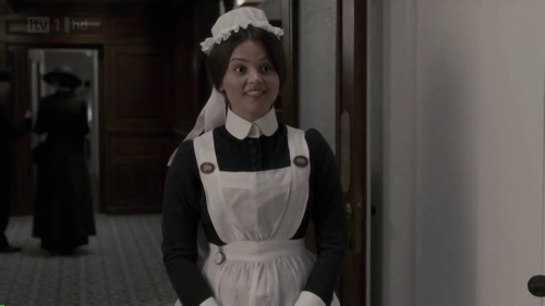 Jenna-Louise_Coleman_in_Titanic_28ITV29_-_Episode_One_and_Two_mp40133.jpg