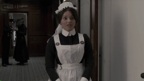 Jenna-Louise_Coleman_in_Titanic_28ITV29_-_Episode_One_and_Two_mp40136.jpg