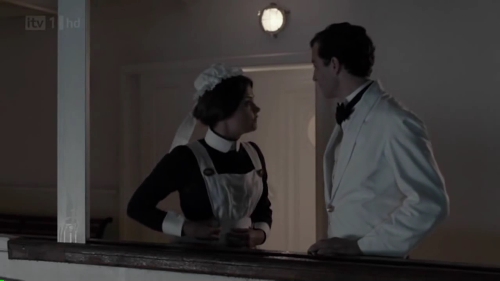 Jenna-Louise_Coleman_in_Titanic_28ITV29_-_Episode_One_and_Two_mp40313.jpg